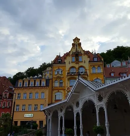 Holiday Ii Karlovy Vary