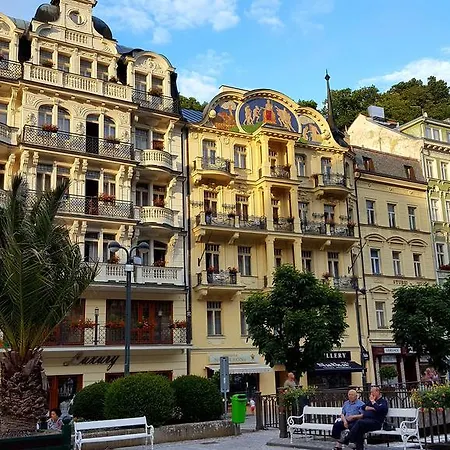 Holiday Ii * Karlovy Vary